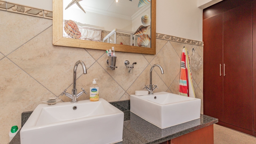 4 Bedroom Property for Sale in Safari Gardens North West